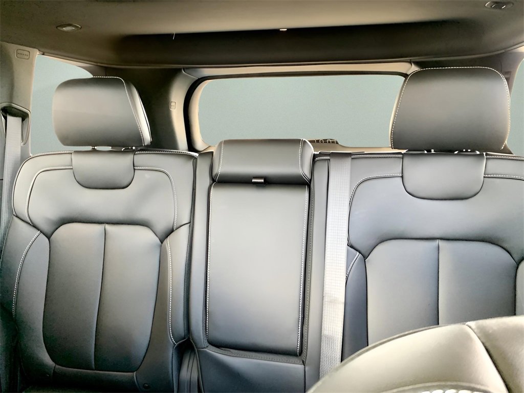 New 2025 Jeep Grand Cherokee Limited w/ Trailer Tow Package image 48