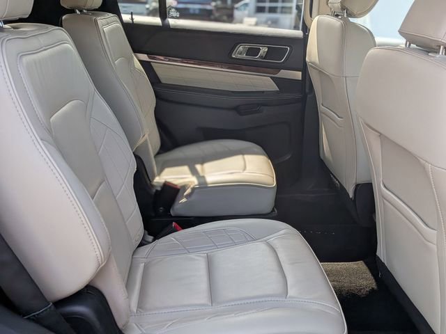 Used 2018 Ford Explorer Platinum AWD/4WD image 36