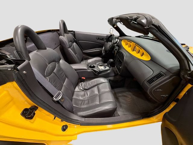Used 2000 Plymouth Prowler RWD image 17