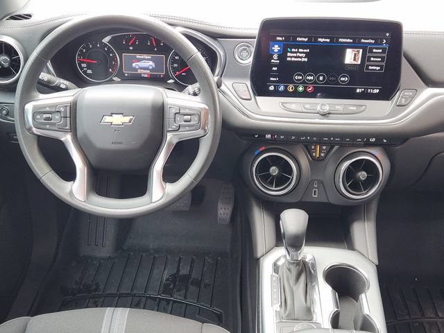 Used 2024 Chevrolet Blazer LT FWD image 27