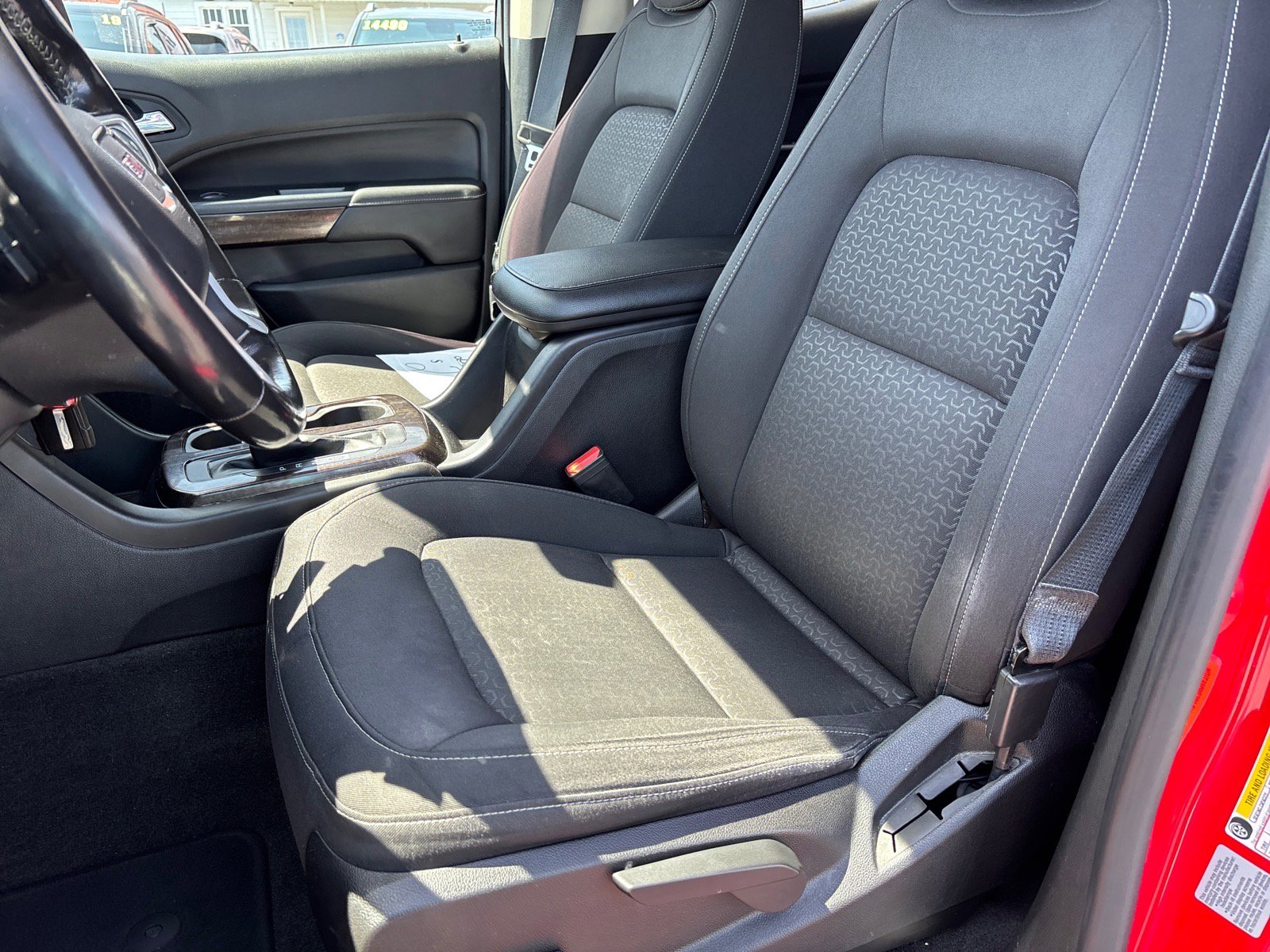 Used 2016 GMC Canyon SLE w/ SLE Convenience Package AWD/4WD image 16
