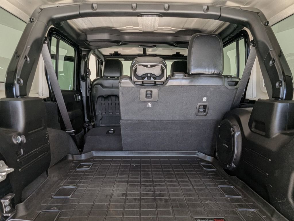 Used 2023 Jeep Wrangler Unlimited Rubicon 392 w/ Trailer Tow Package image 25