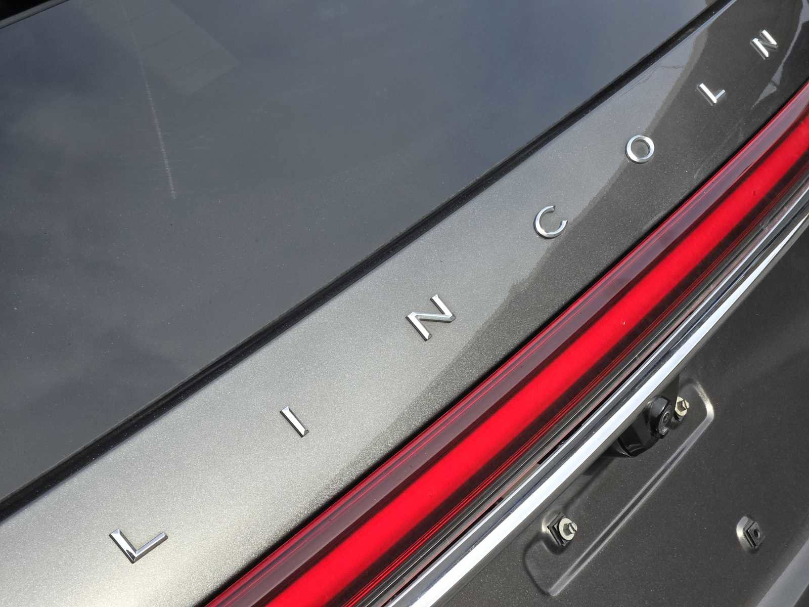 Used 2020 Lincoln Aviator Reserve w/ Equipment Group 201A image 9