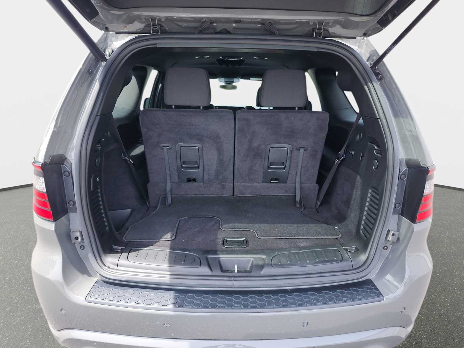 Used 2024 Dodge Durango R/T w/ Blacktop Package AWD/4WD image 17