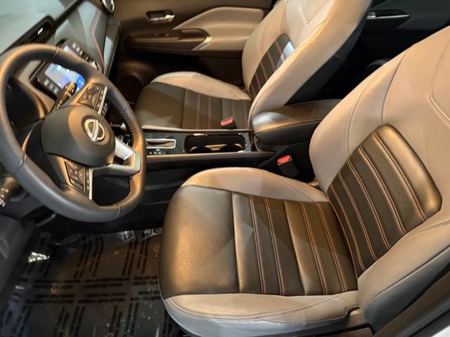 Used 2023 Nissan Kicks SR w/ SR Premium Package FWD image 23