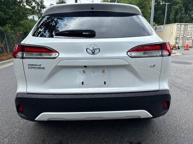 Used 2022 Toyota Corolla Cross LE FWD image 6