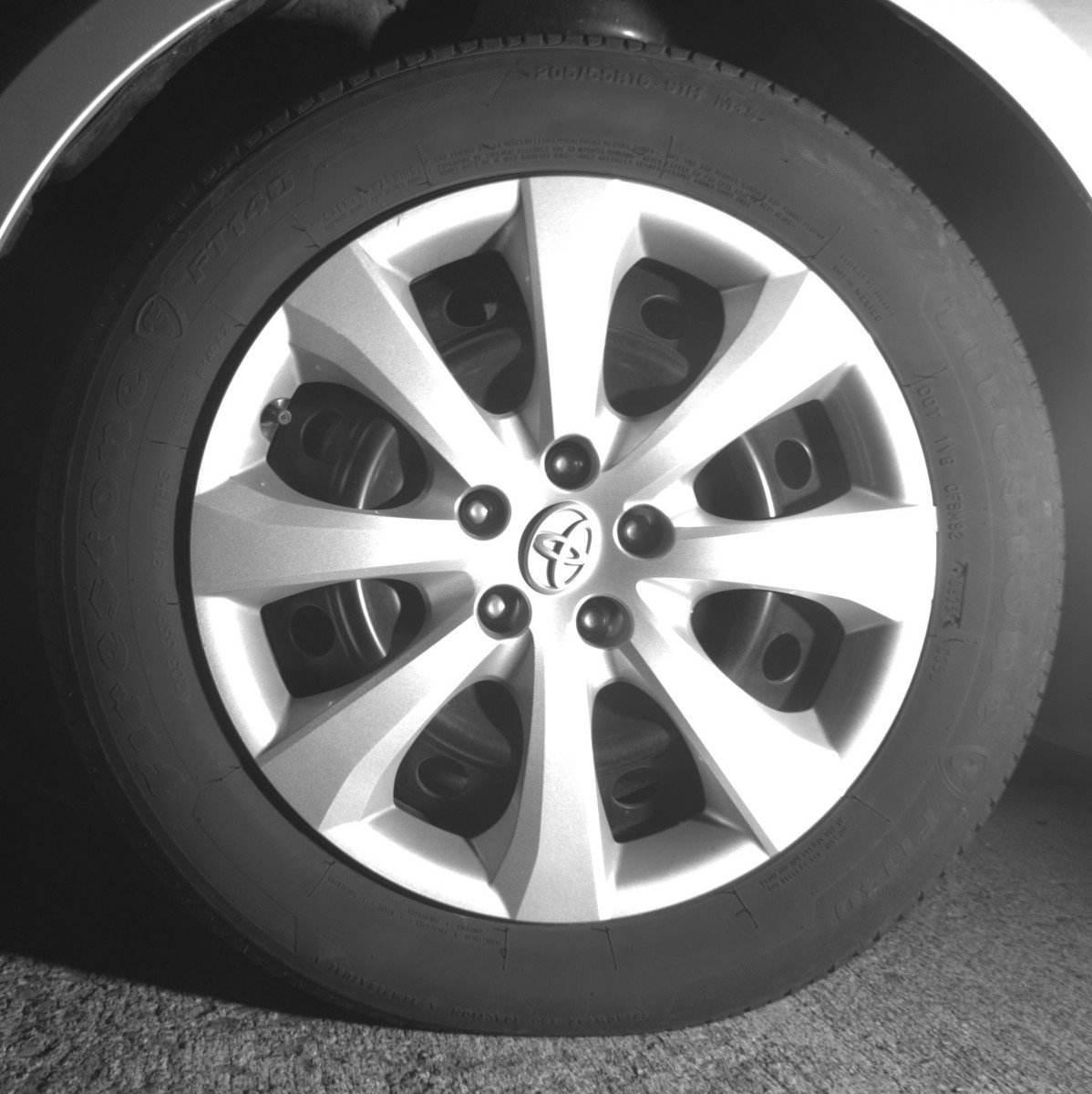 Used 2025 Toyota Corolla LE image 12