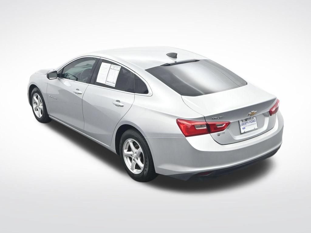 Used 2017 Chevrolet Malibu LS w/ LPO, Convenience Package 1 FWD image 33