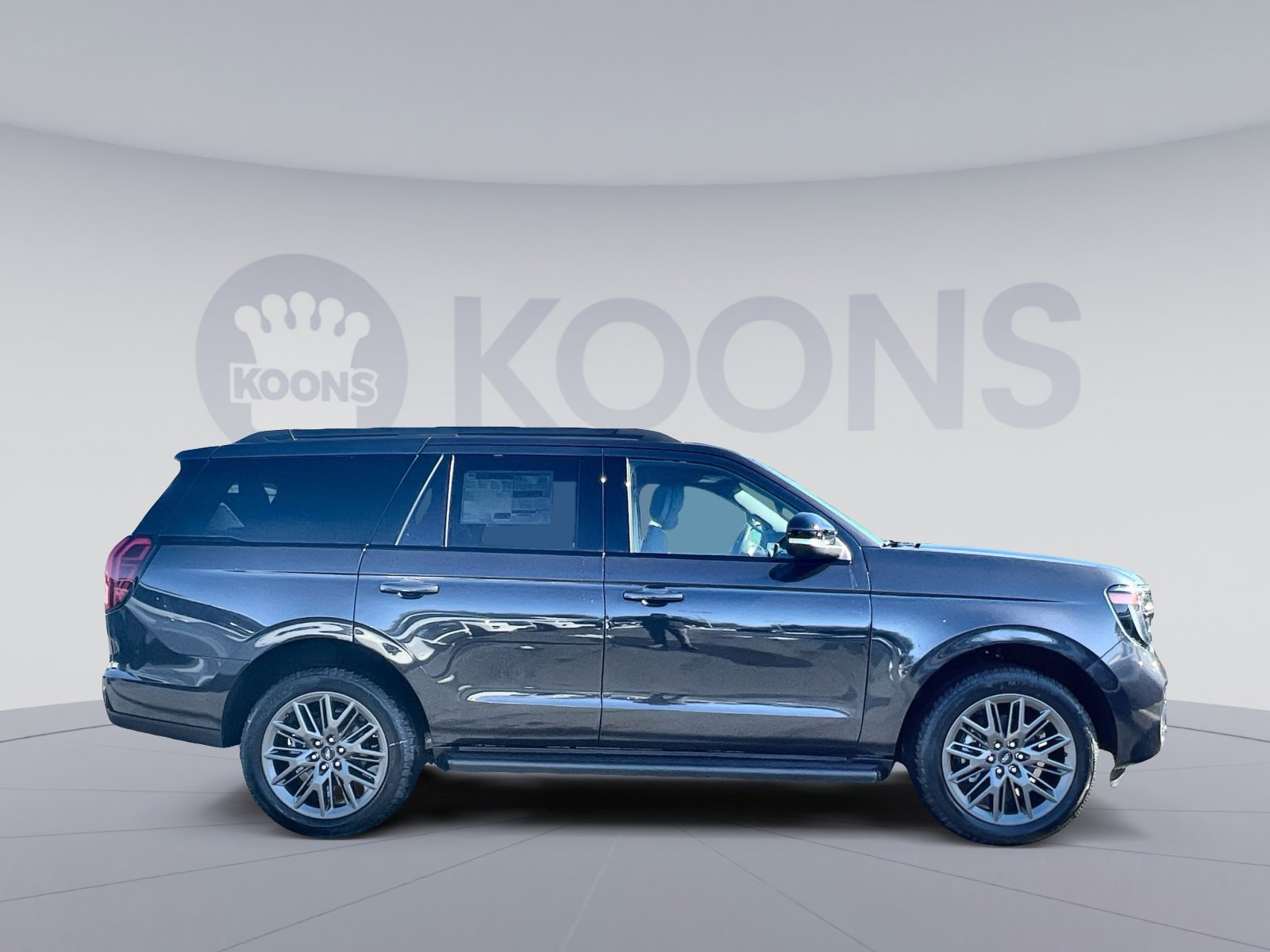 New 2026 Ford Expedition Platinum w/ Stealth Appearance Package image 8