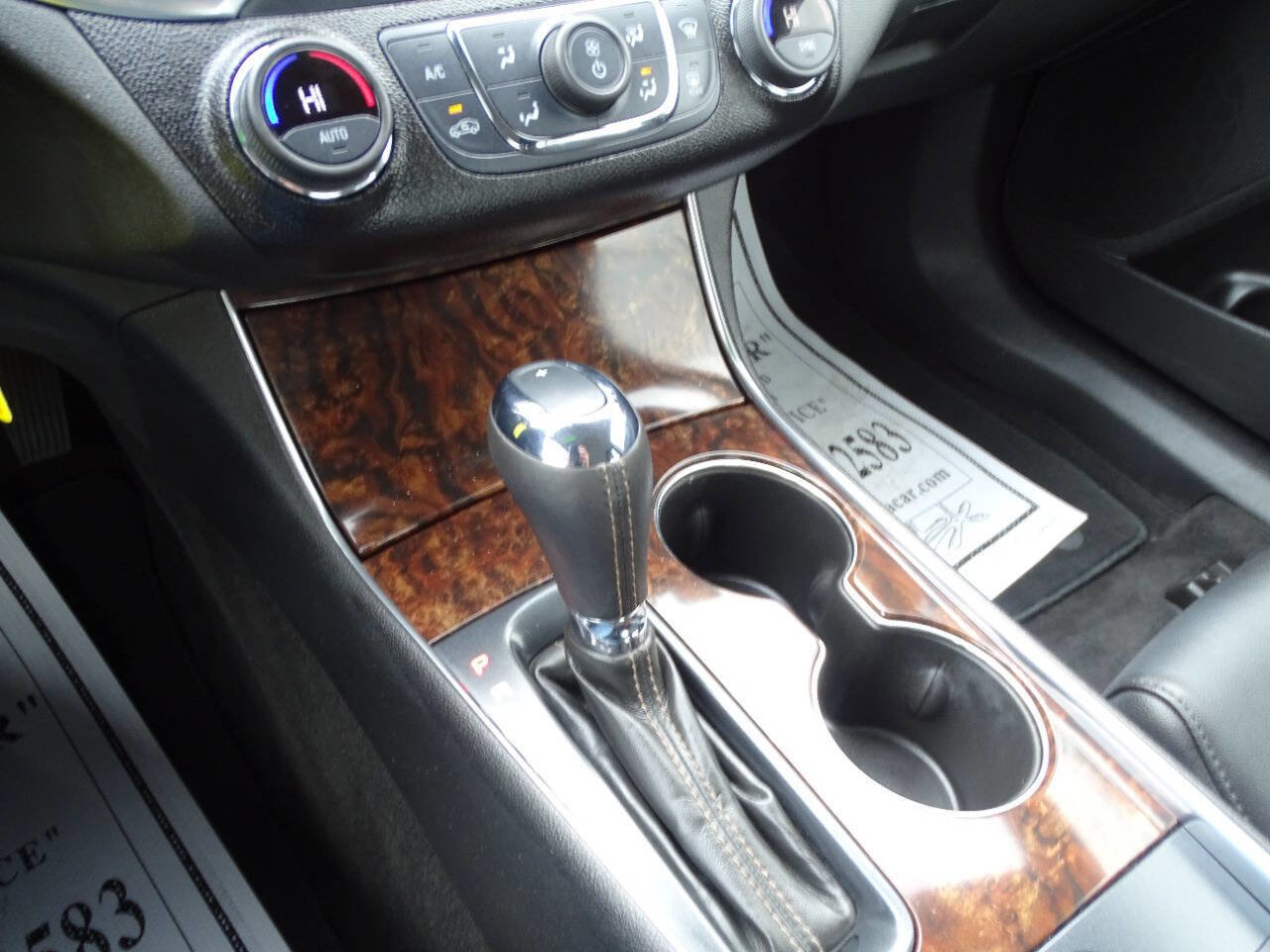 Used 2014 Chevrolet Impala LT FWD image 25
