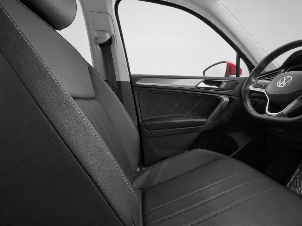 Certified 2023 Volkswagen Tiguan SE AWD/4WD image 22