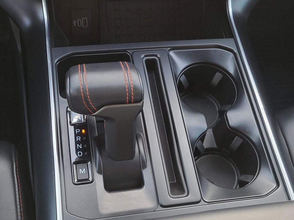 Used 2025 Ford F150 Raptor image 27