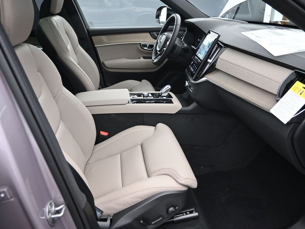 New 2026 Volvo XC90 B6 Ultra image 39