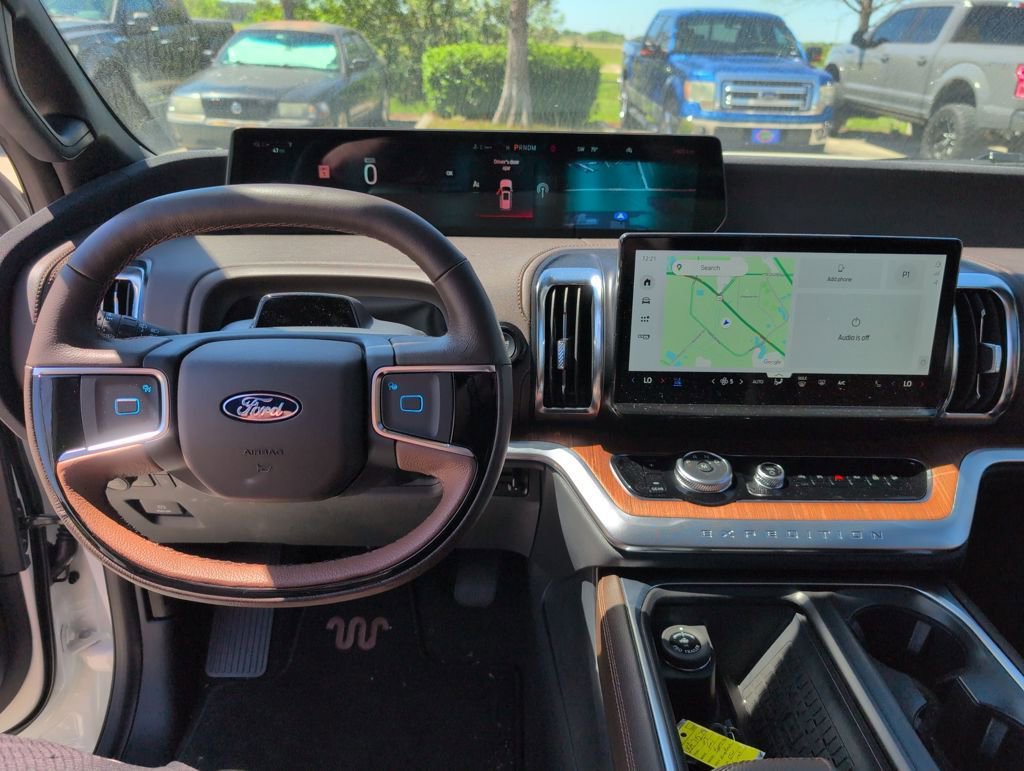 New 2025 Ford Expedition King Ranch image 19
