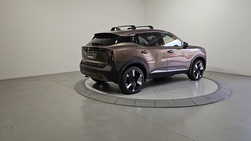 New 2025 Nissan Kicks SR image 5