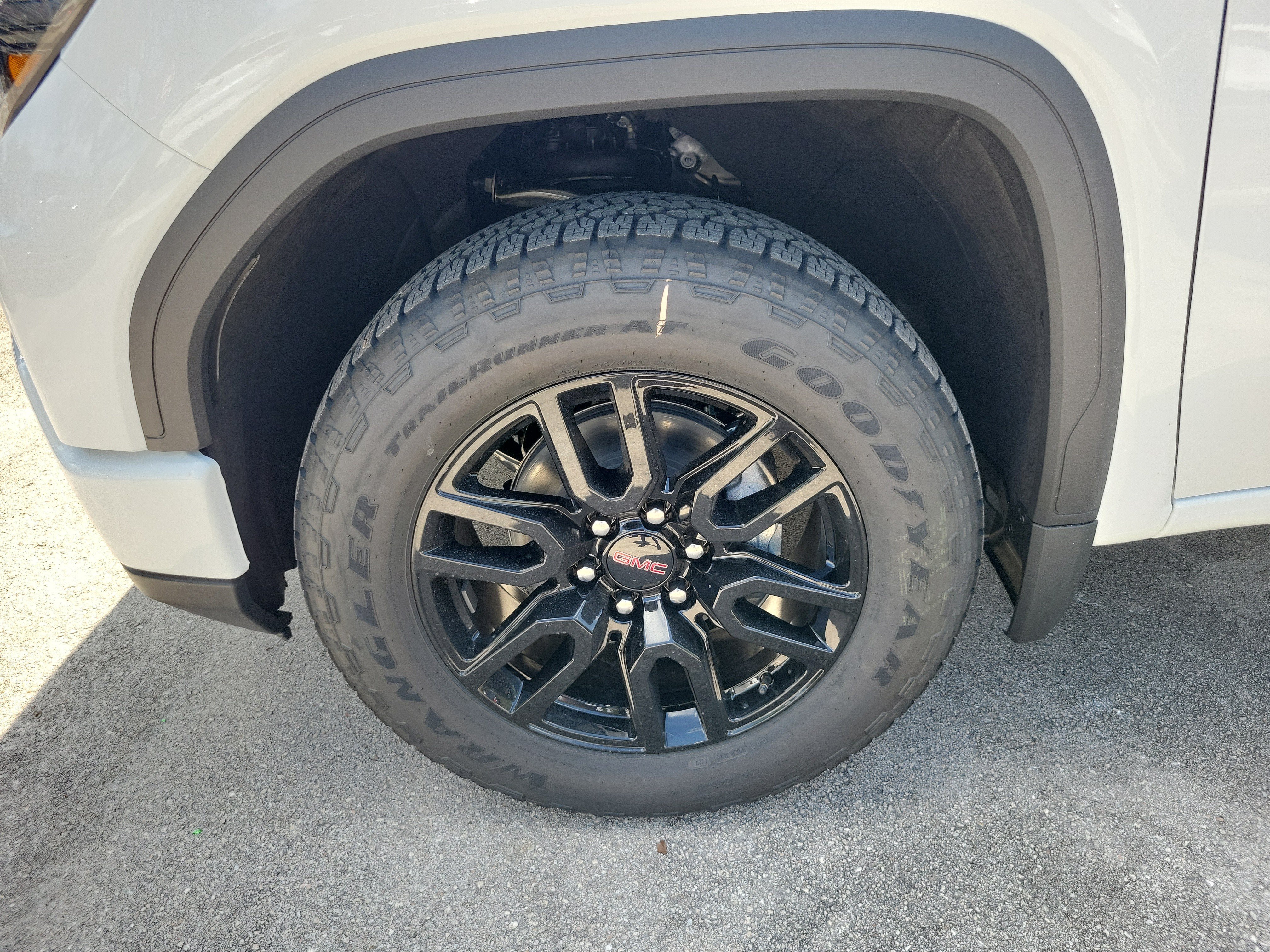 New 2026 GMC Sierra 1500 Elevation w/ Preferred Package AWD/4WD image 6