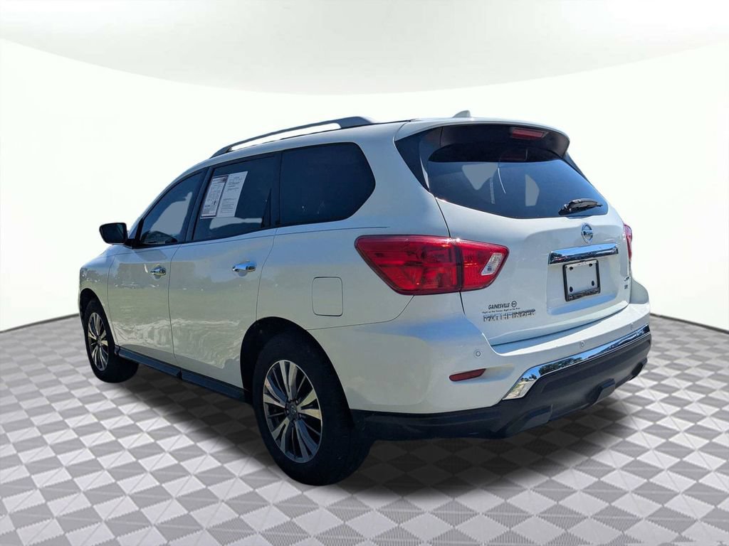 Used 2020 Nissan Pathfinder SL AWD/4WD image 5