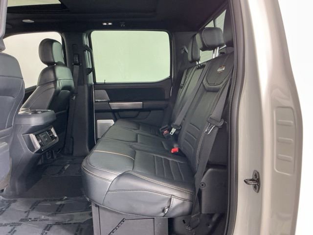 Used 2023 Ford F350 Platinum w/ Tremor Off-Road Package AWD/4WD image 30