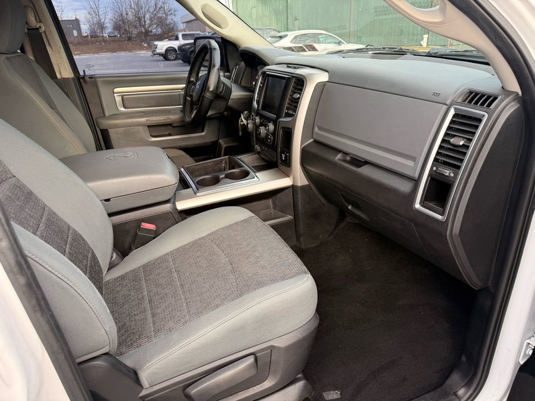 Used 2015 RAM 1500 Big Horn image 13