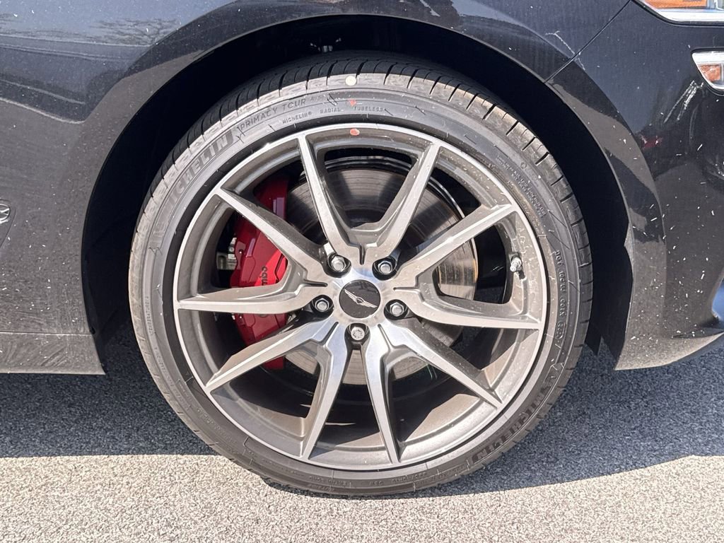 New 2025 Genesis G70 2.5T image 9