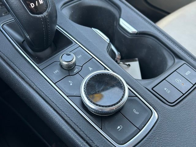 Used 2019 Cadillac XT4 Premium Luxury image 37