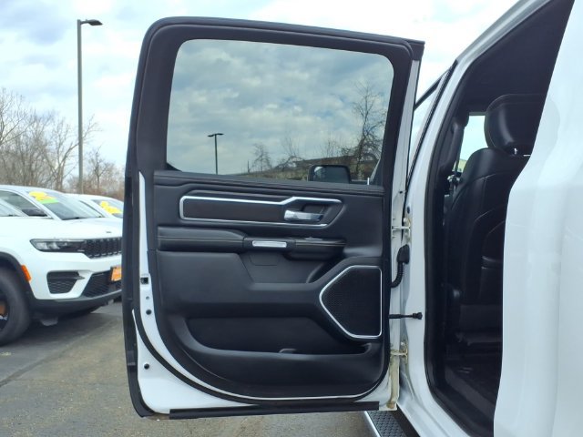 Used 2023 RAM 1500 Laramie AWD/4WD image 14