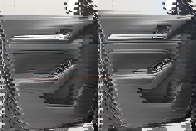 Used 2025 Nissan Altima 2.5 SR image 22