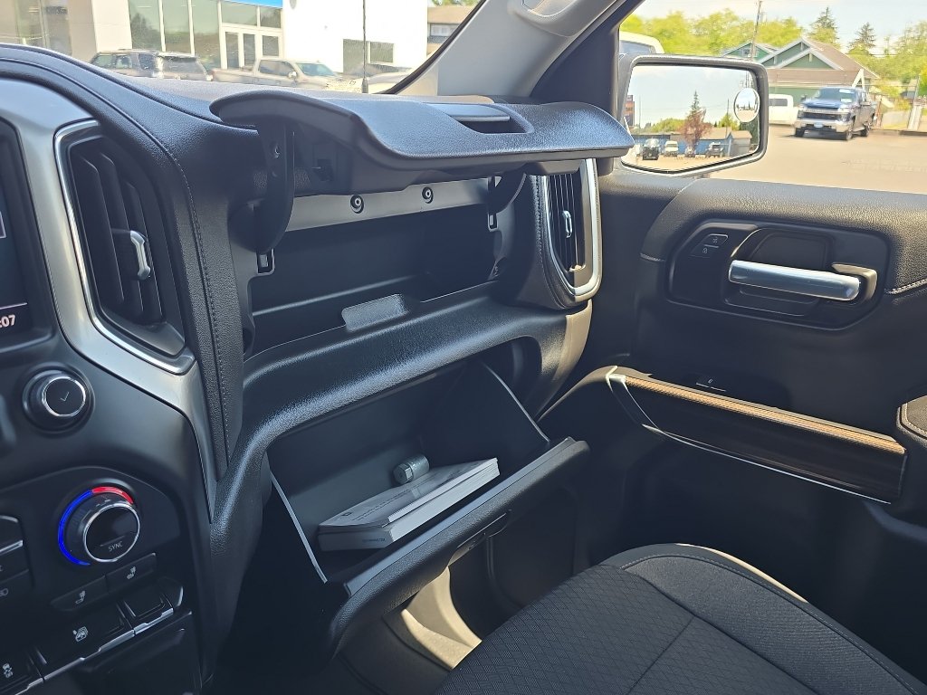 Used 2021 Chevrolet Silverado 1500 RST w/ Rally Edition AWD/4WD image 28