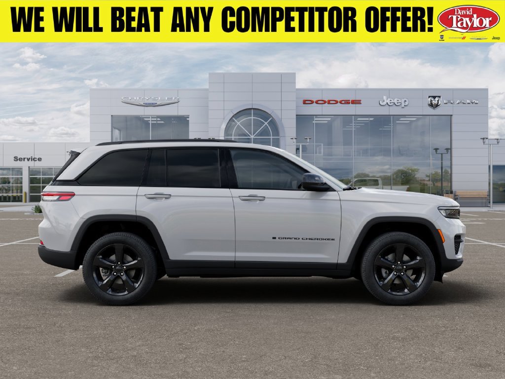New 2025 Jeep Grand Cherokee Altitude w/ Trailer Tow Package AWD/4WD image 22
