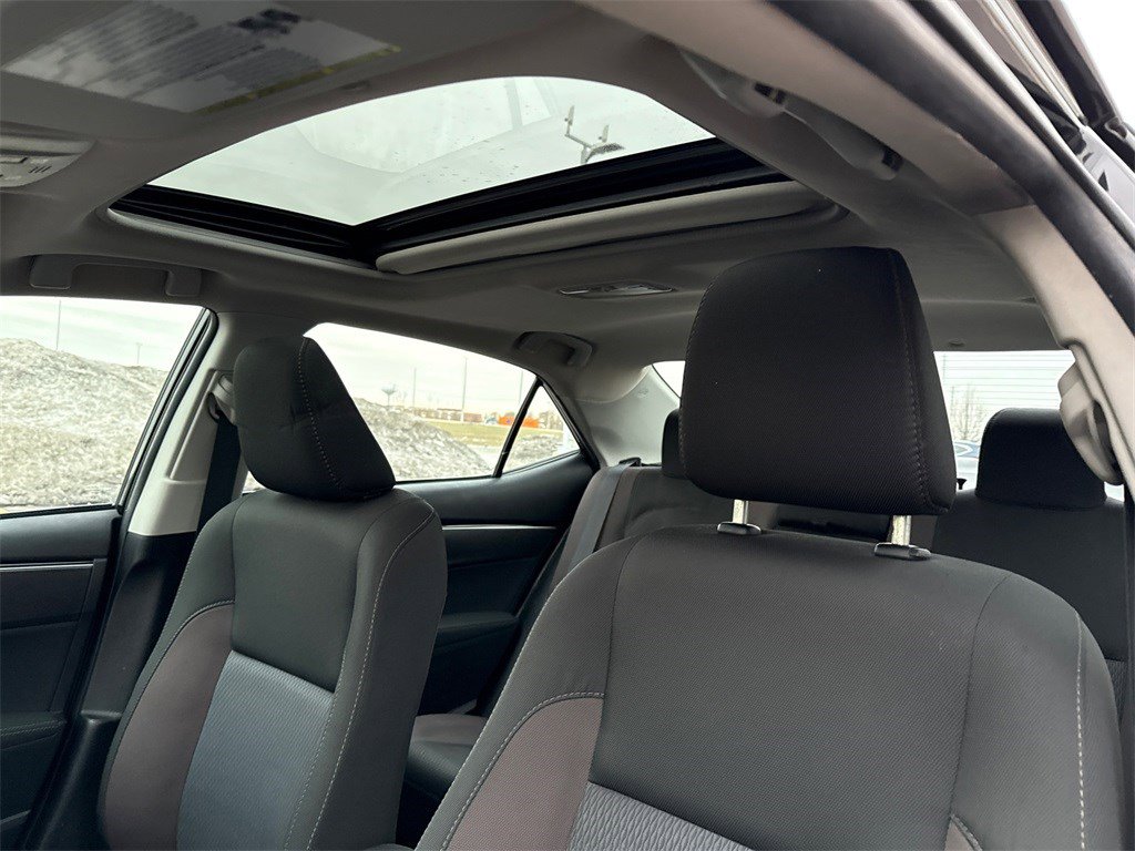 Used 2017 Toyota Corolla LE image 20