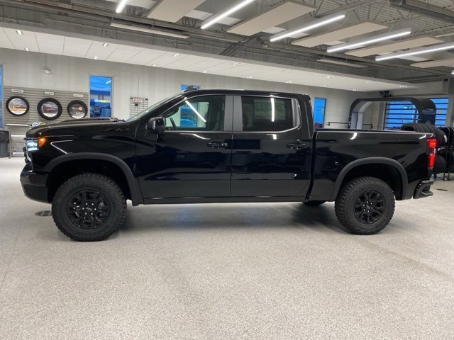 New 2026 Chevrolet Silverado 1500 ZR2 image 9