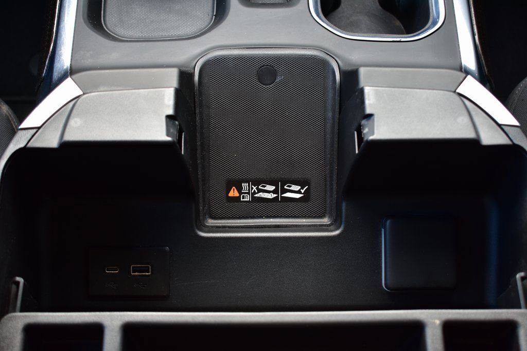 Used 2025 Chevrolet Silverado 1500 LT image 34