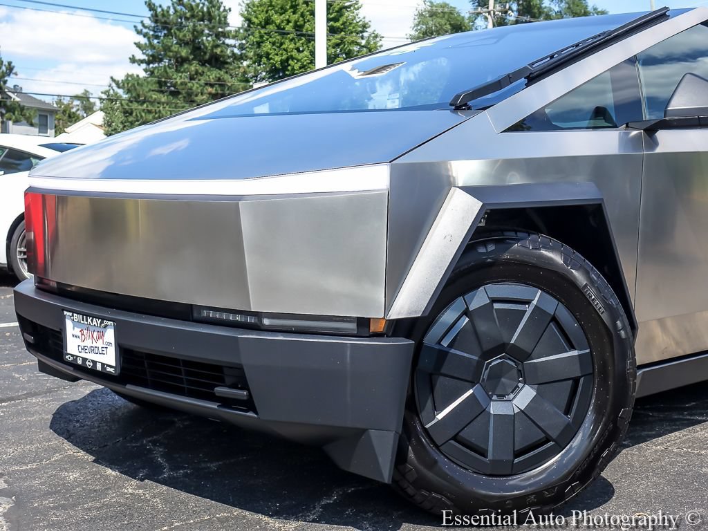 Used 2025 Tesla Cybertruck Cyberbeast AWD/4WD image 3