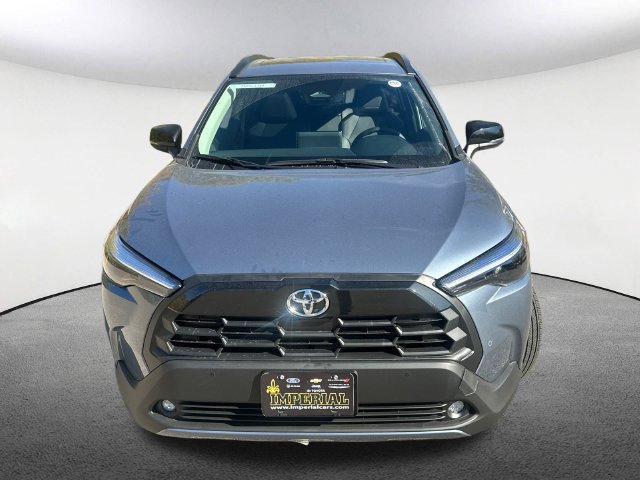 New 2026 Toyota Corolla Cross XLE w/ Convenience Package AWD/4WD image 4