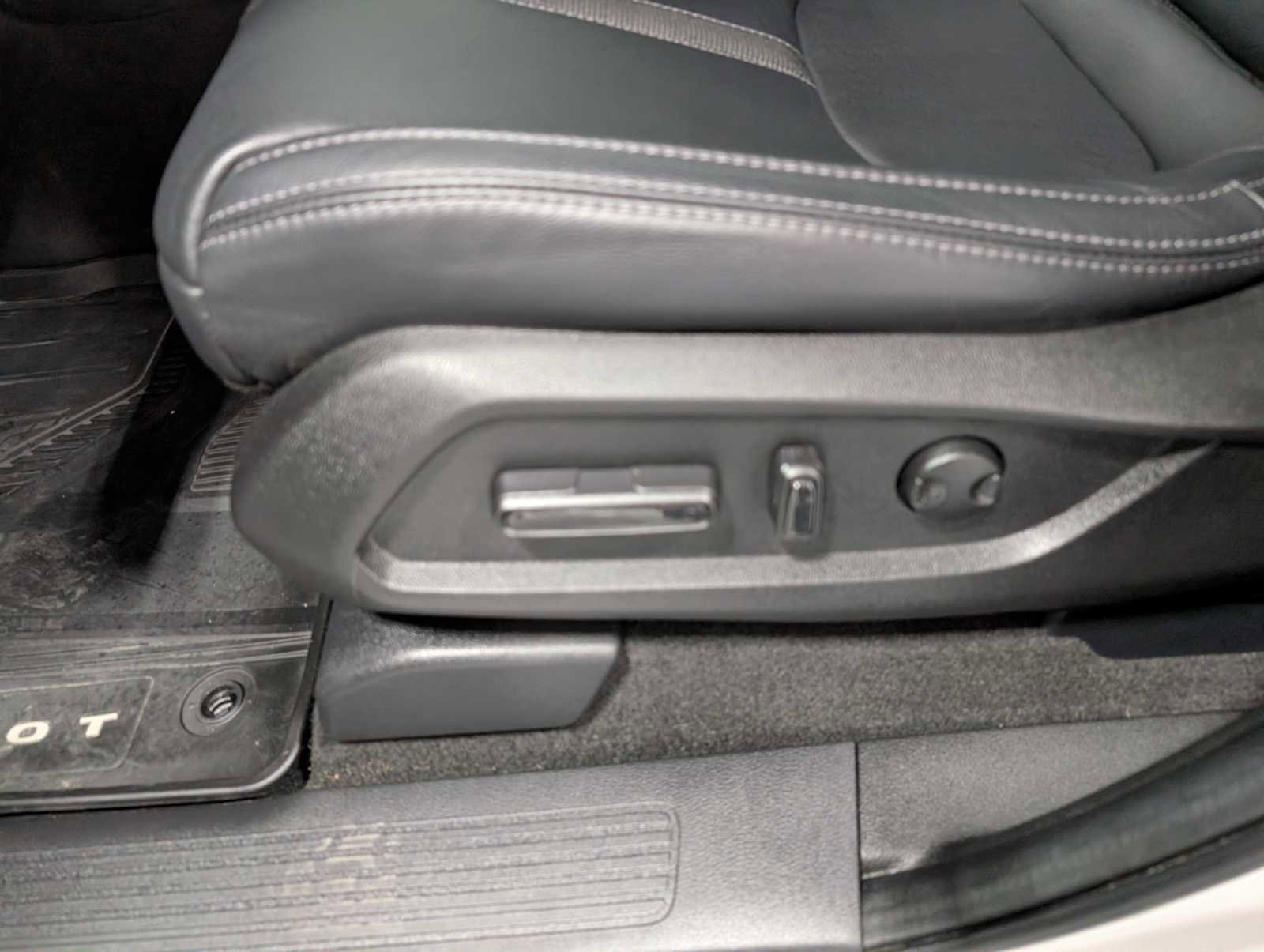 Certified 2023 Honda Pilot EX-L image 31