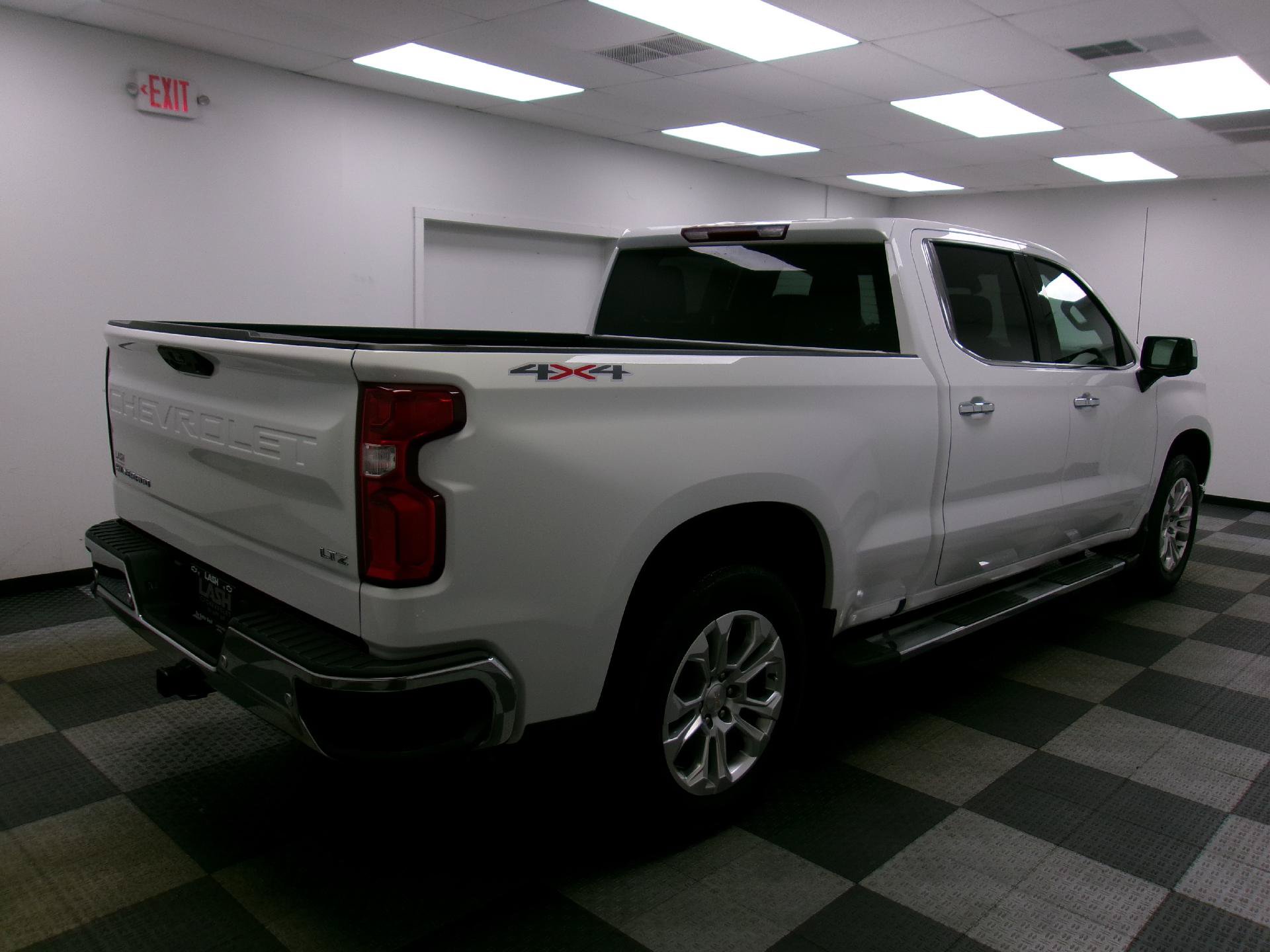Used 2023 Chevrolet Silverado 1500 LTZ w/ Max Trailering Package AWD/4WD image 13
