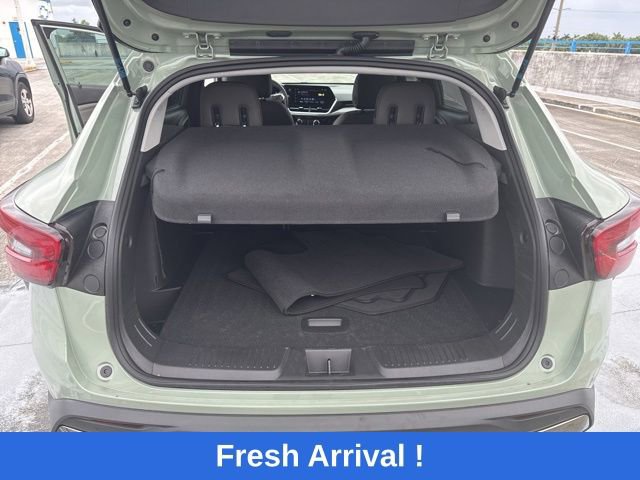 Used 2025 Chevrolet Trax ACTIV w/ Driver Confidence Package FWD image 4