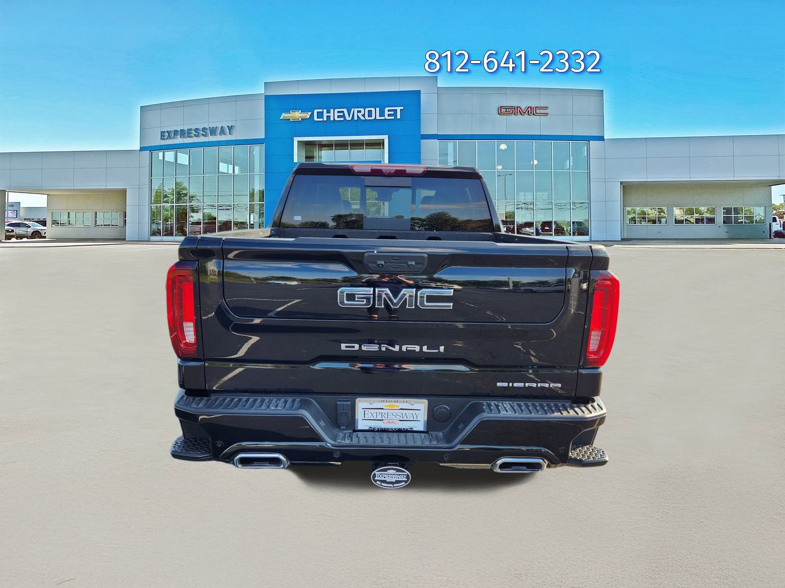 Used 2024 GMC Sierra 1500 Denali Ultimate image 6