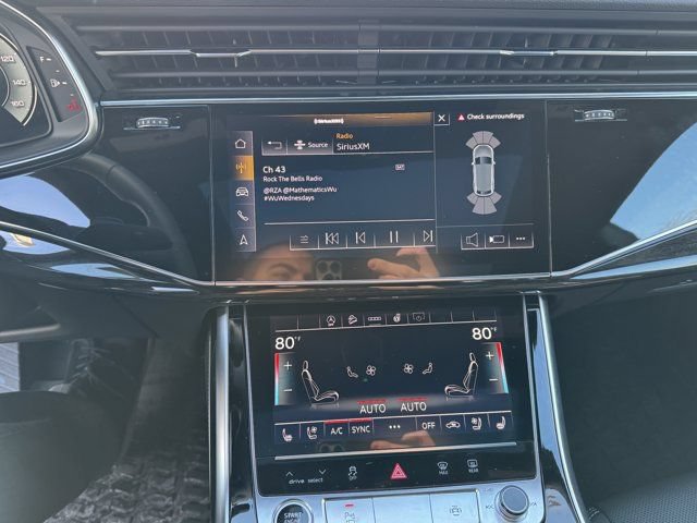 Used 2026 Audi Q8 Premium Plus AWD/4WD image 17