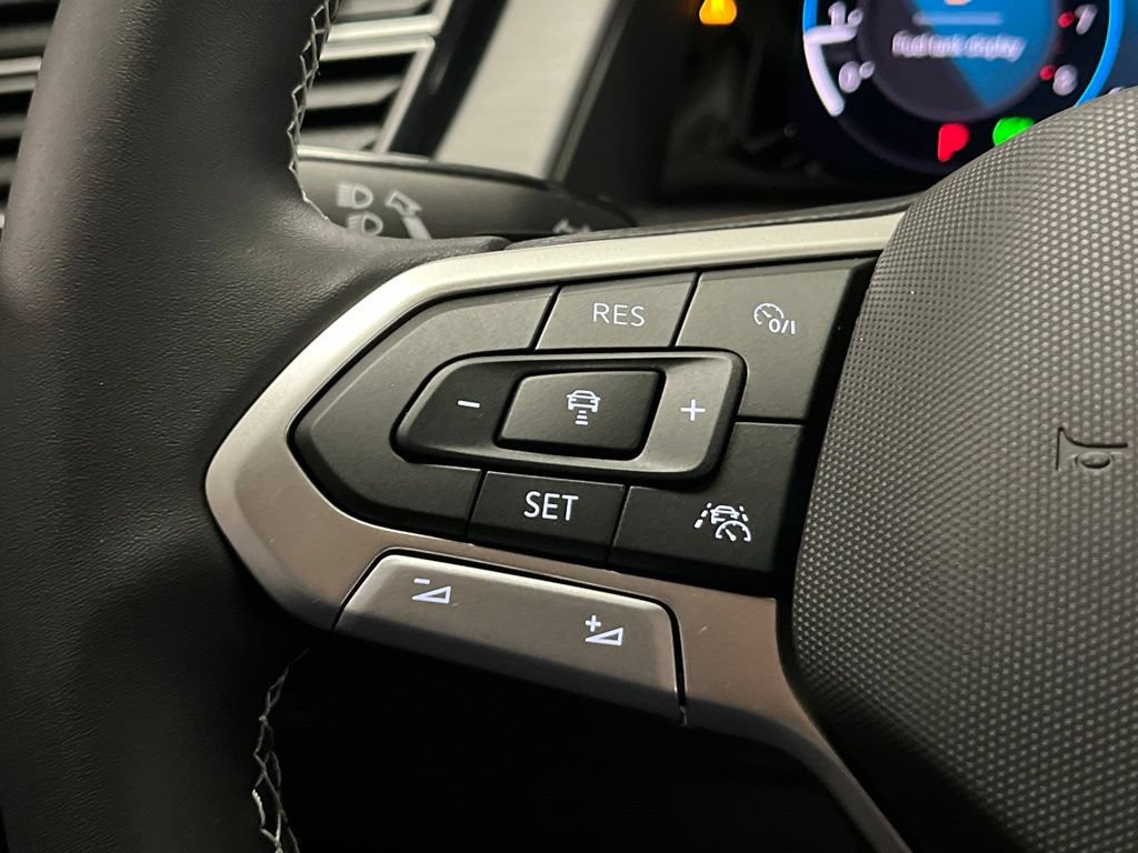 New 2026 Volkswagen Atlas Cross Sport SE AWD/4WD image 26