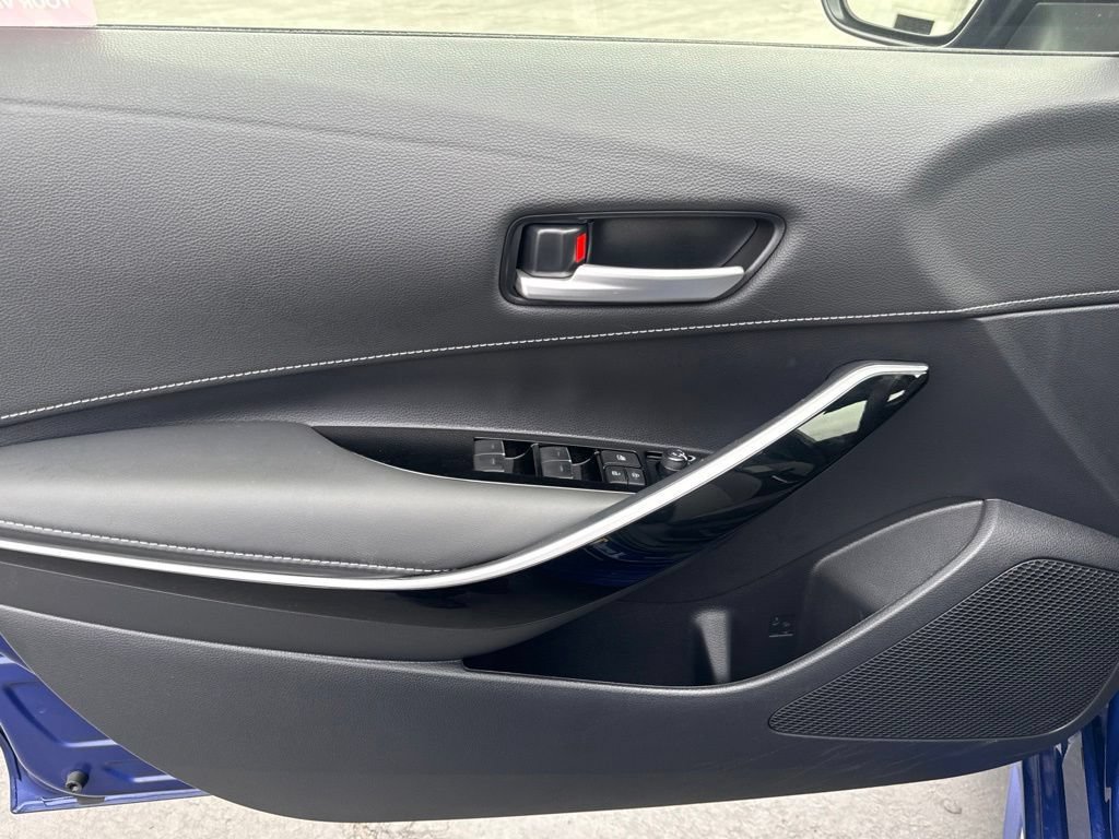 Certified 2025 Toyota Corolla XSE FWD image 17