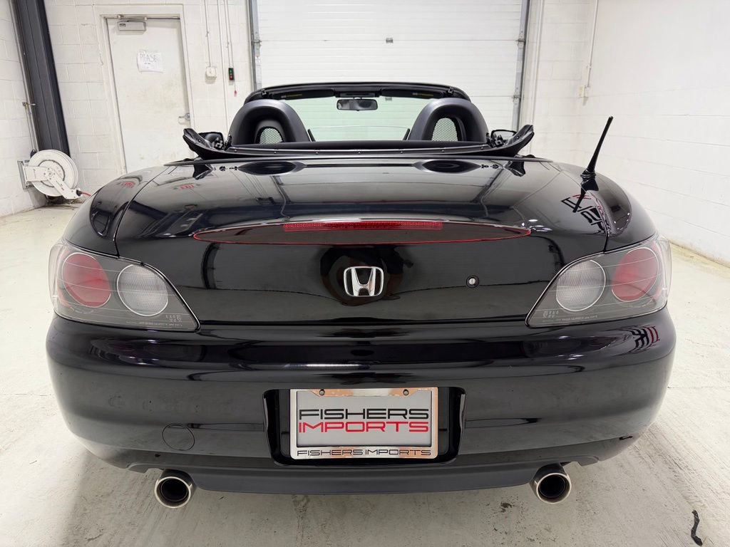 Used 2002 Honda S2000 image 12