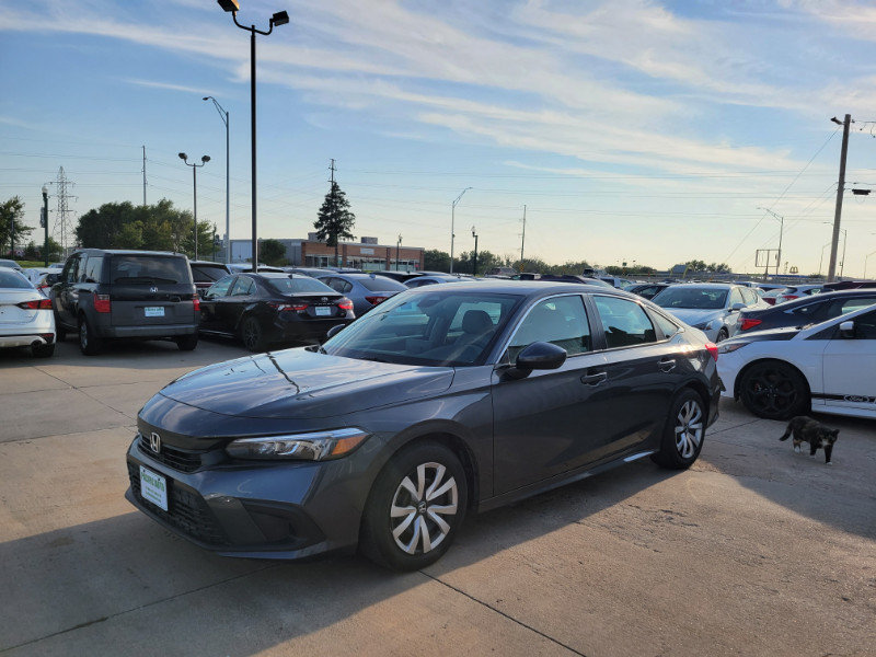 Used 2024 Honda Civic LX image 3