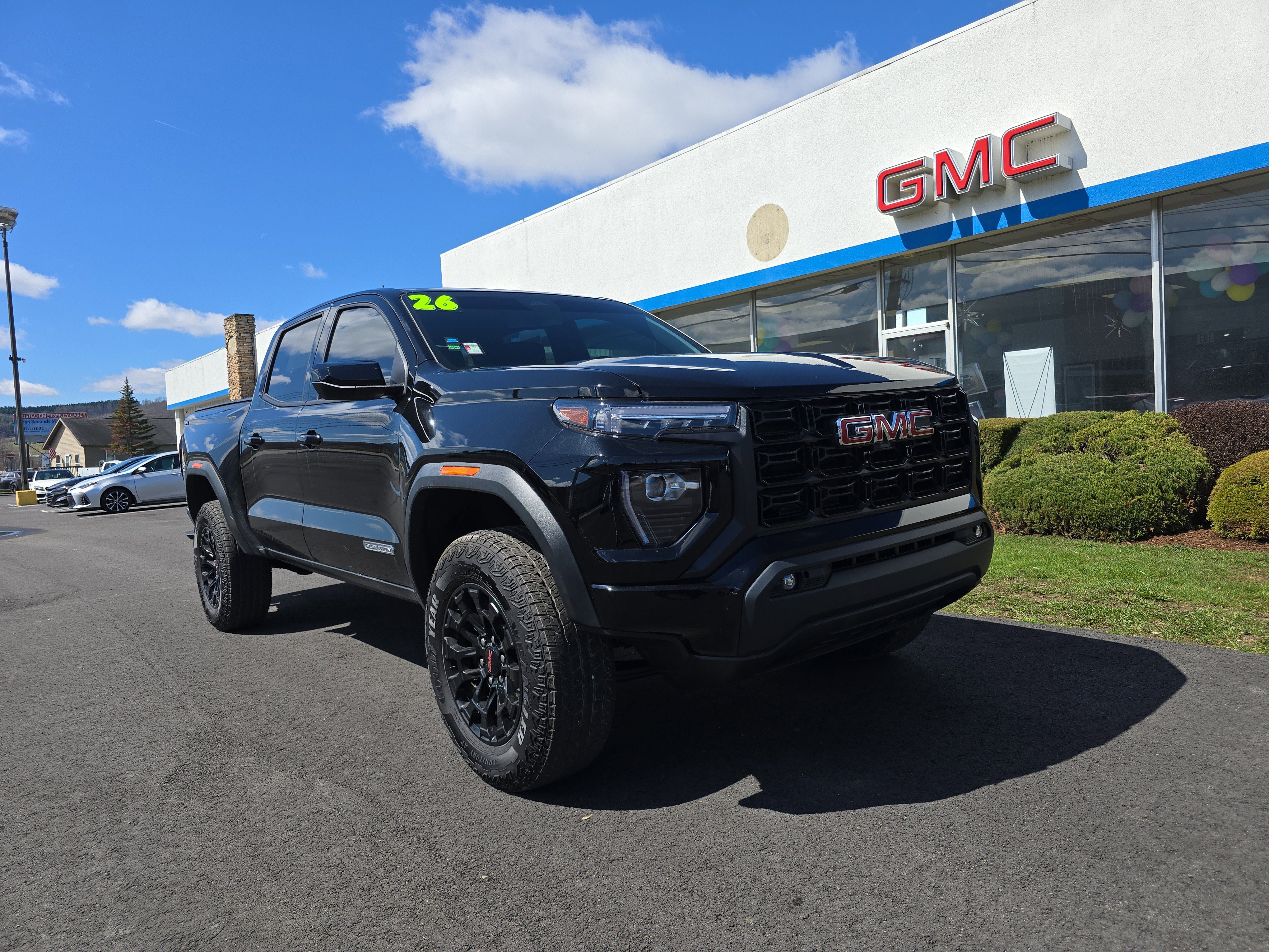 Used 2026 GMC Canyon Elevation w/ Convenience Package AWD/4WD image 1