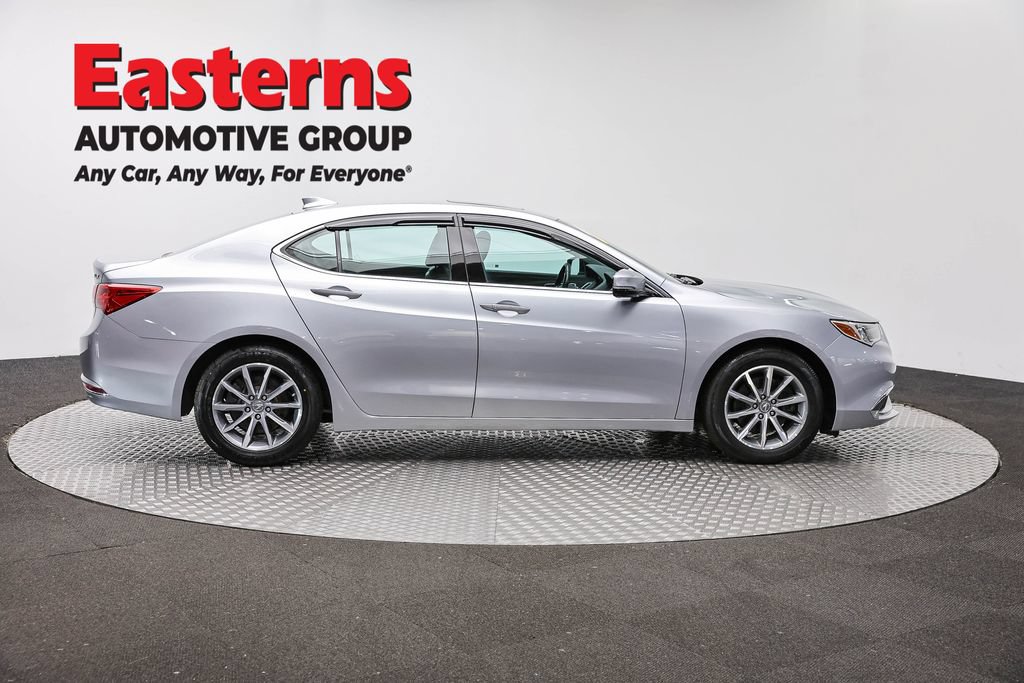 Used 2020 Acura TLX FWD image 4