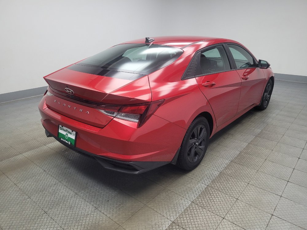 Used 2022 Hyundai Elantra SEL FWD image 9