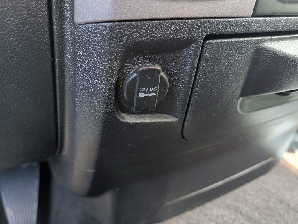 Used 2017 RAM 1500 Express w/ Express Value Package AWD/4WD image 17