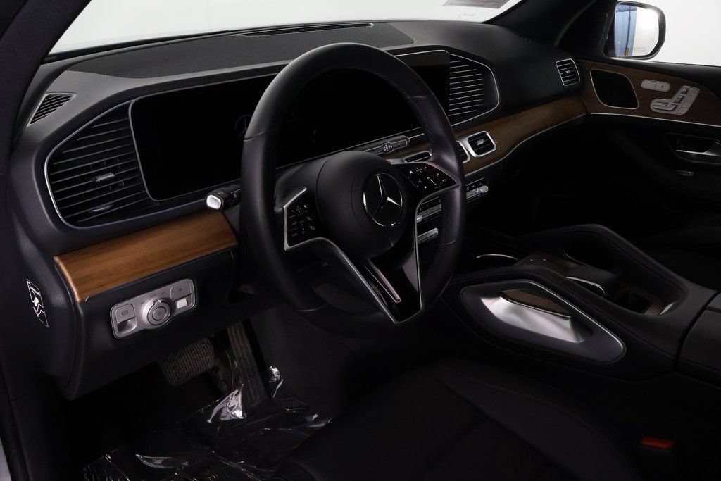 Certified 2025 Mercedes-Benz GLE 350 4MATIC image 7