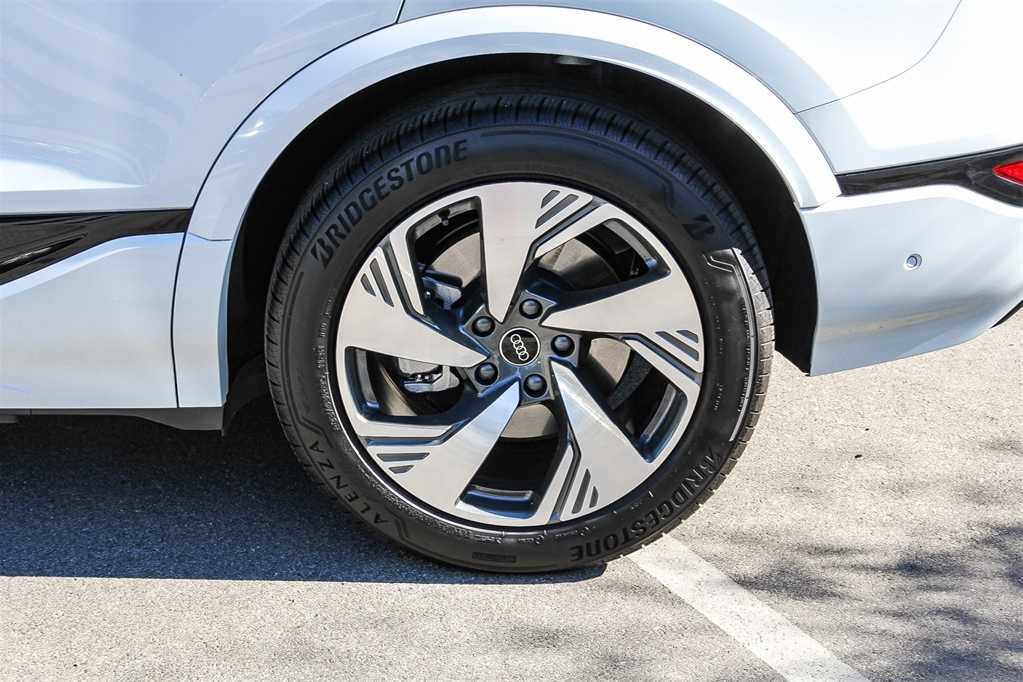 Used 2025 Audi Q6 e-tron Premium Plus w/ Premium Plus image 10