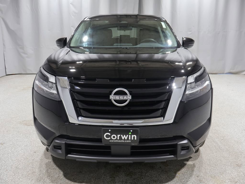 Used 2022 Nissan Pathfinder S AWD/4WD image 7